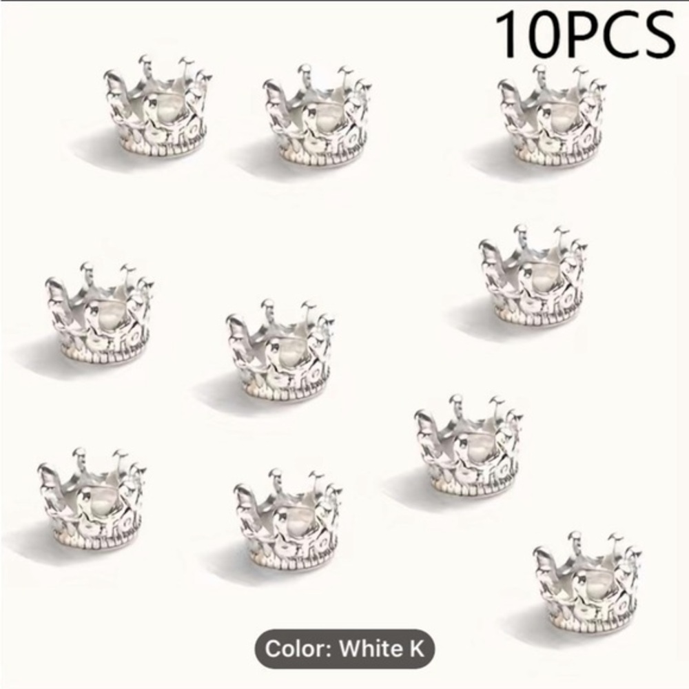 *PROMOTION - ‘Free with any purchase!’ 10Pcs Vintage Princess Crown Spacer Beads